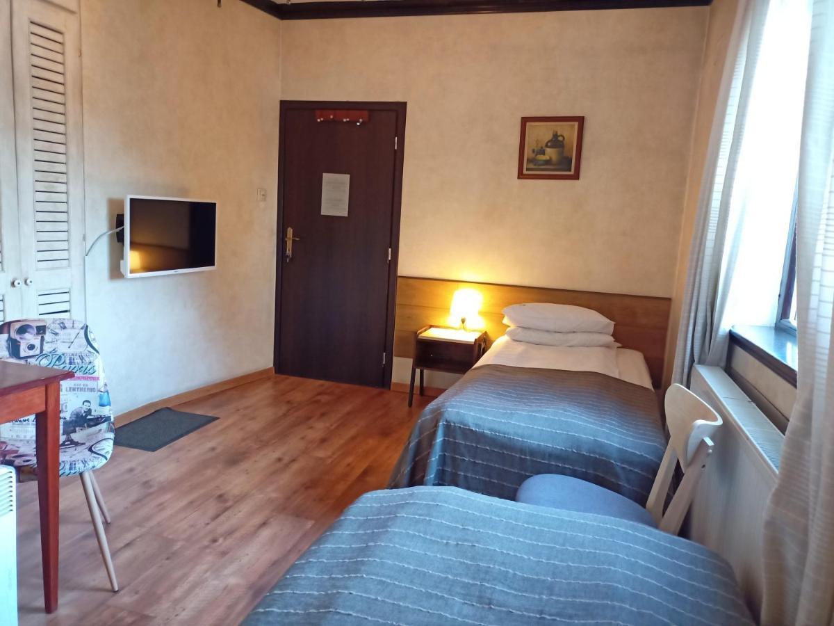 Avalon Pensiune 3*